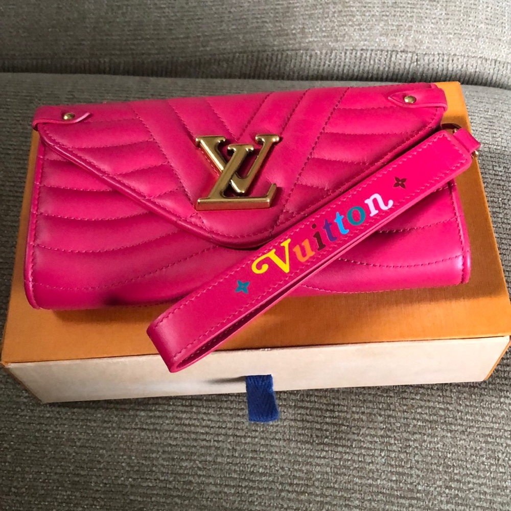 New Wave Long Wallet